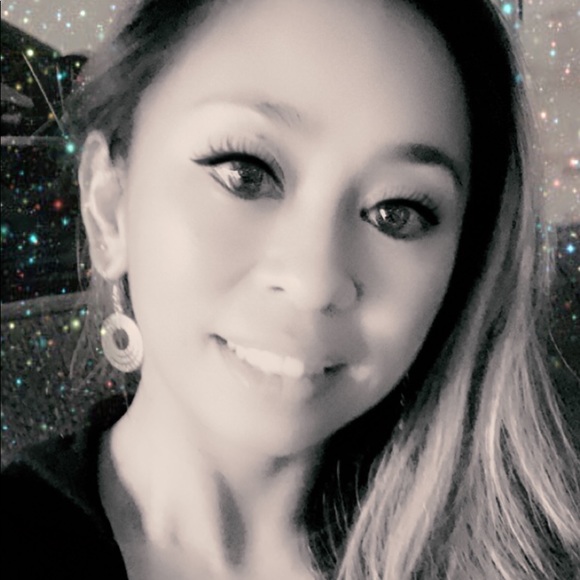 Meet your Posher, Hiromie - Picture 1 of 1